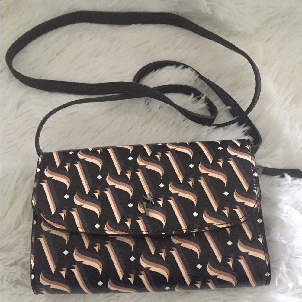 Shoulder bag